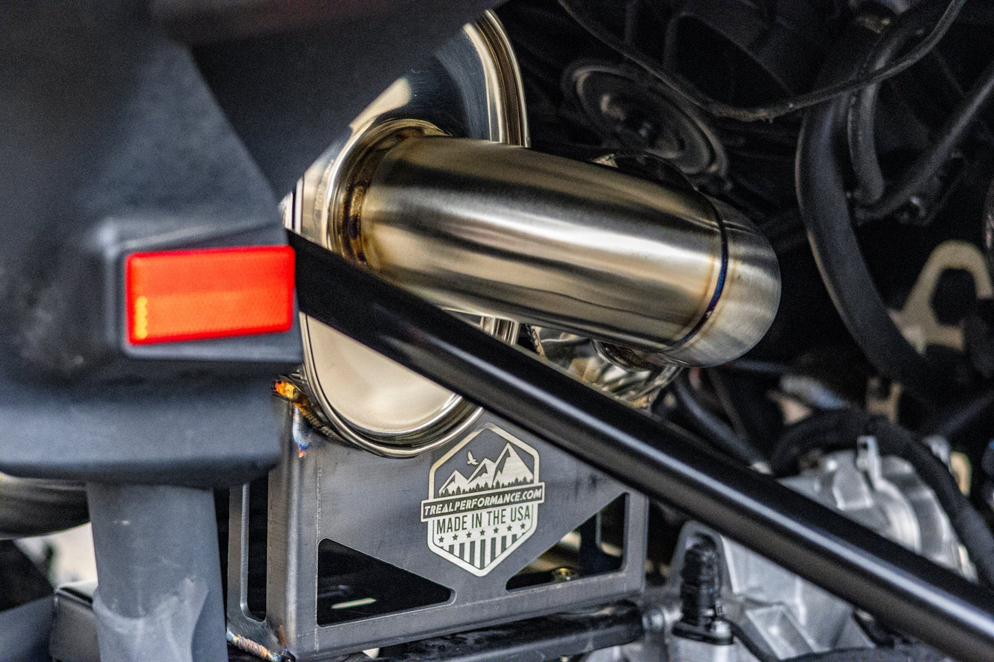 Treal Performance | 2024-2025 Can-Am Maverick R "The Patriot" Exhaust System